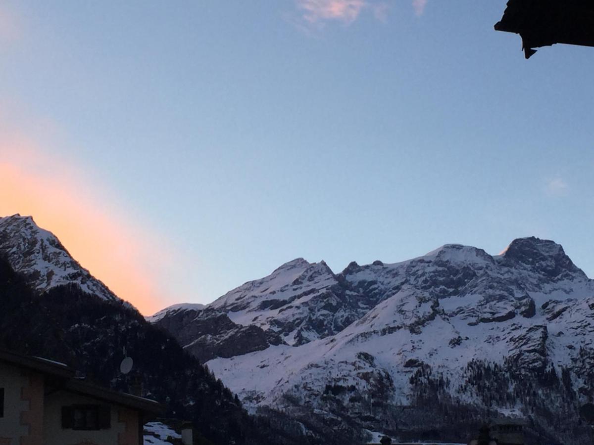 Bed and Breakfast Tre Alberi Liberi Alagna Valsesia Esterno foto