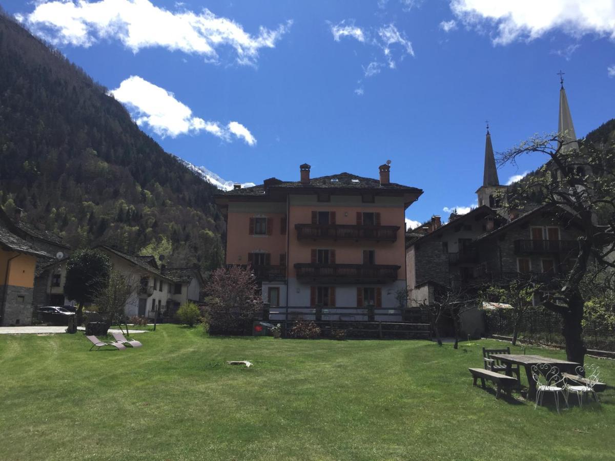 Bed and Breakfast Tre Alberi Liberi Alagna Valsesia Esterno foto