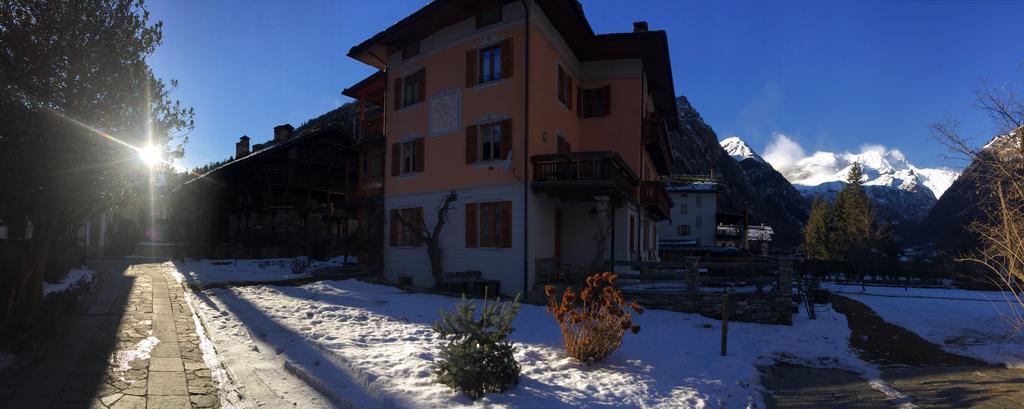 Bed and Breakfast Tre Alberi Liberi Alagna Valsesia Esterno foto